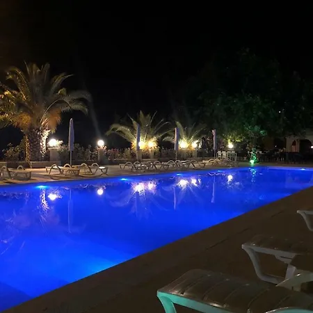 Hotel Grand Vuslat *