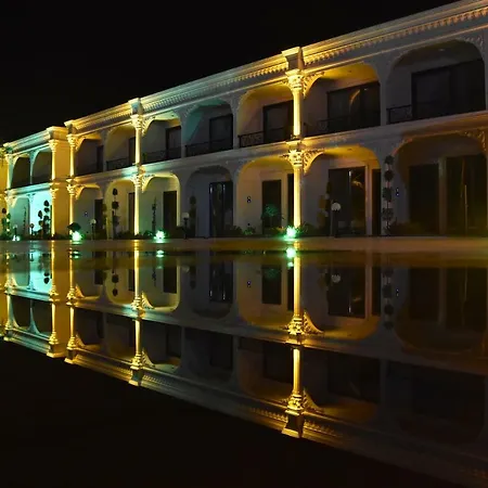 Grand Vuslat Hotel