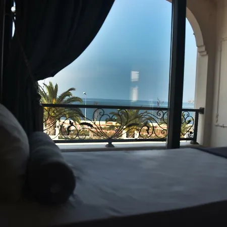 Hotel Grand Vuslat
