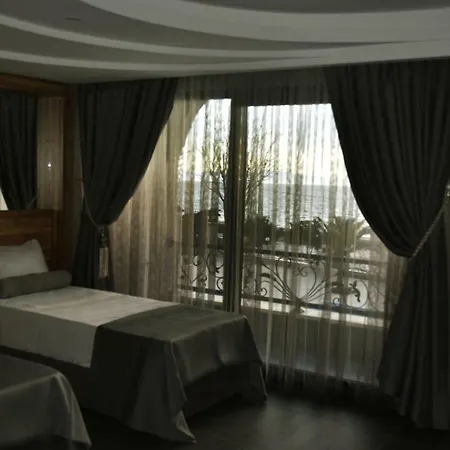 Hotel Grand Vuslat